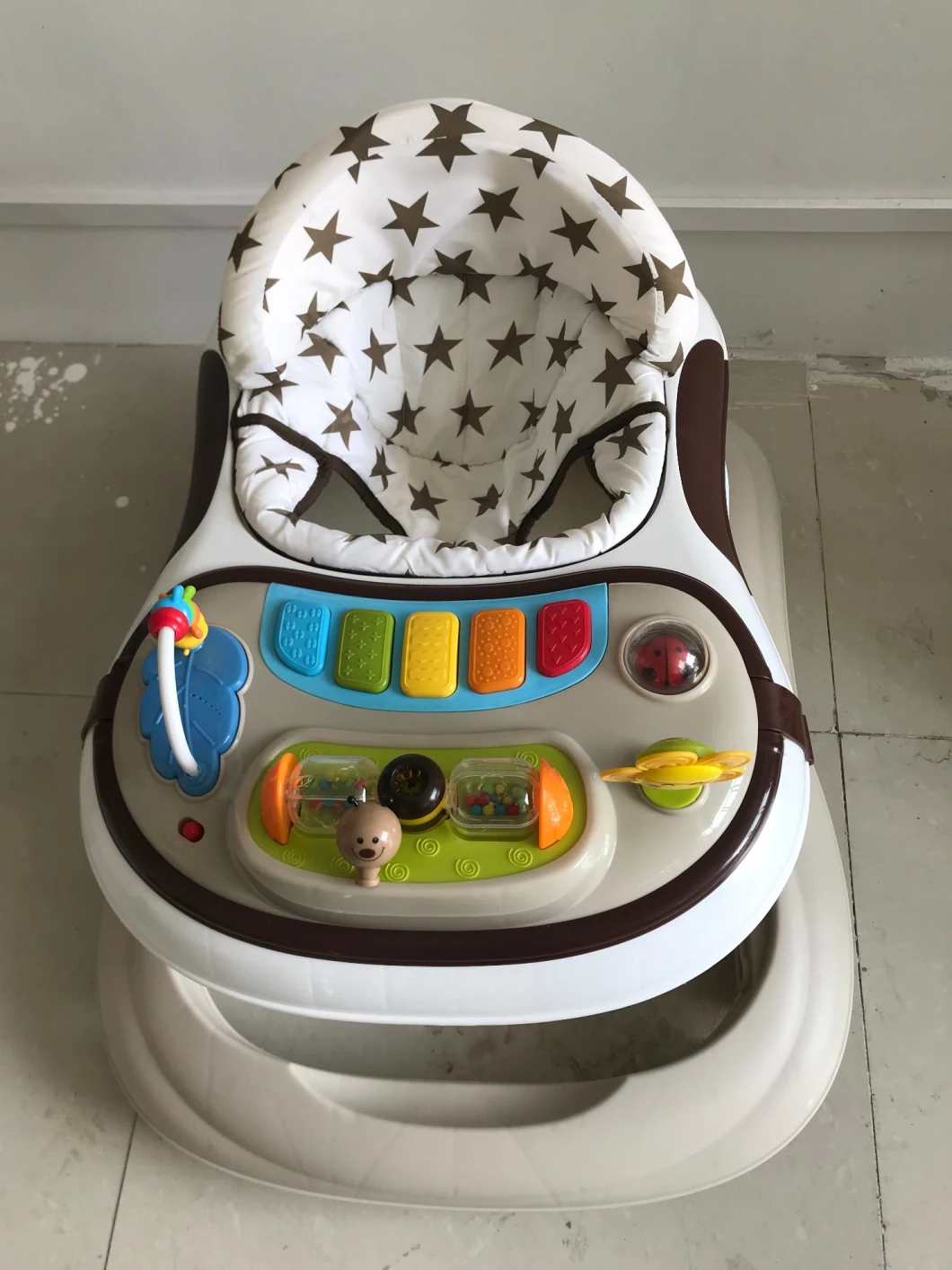 Factory Wholesale Baby Products New Model Softtextile Baby Walker